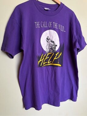 Vintage Fruit of the Loom Wolf Crewneck Tee Cotton Mens XL Purple Y2K Grunge